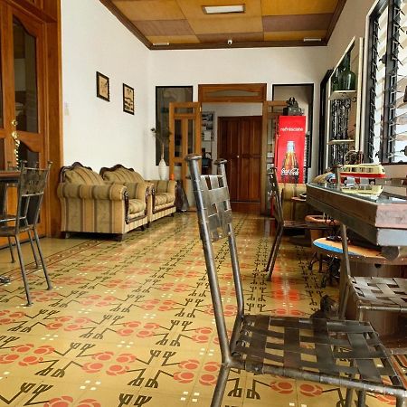Hostal Las Puertas ซานตา อานา ภายนอก รูปภาพ