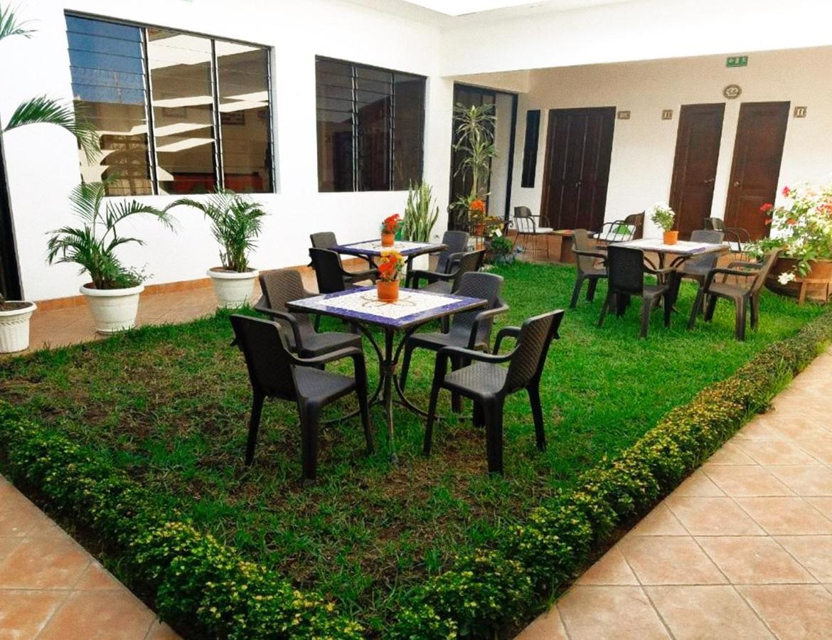 Hostal Las Puertas ซานตา อานา ภายนอก รูปภาพ