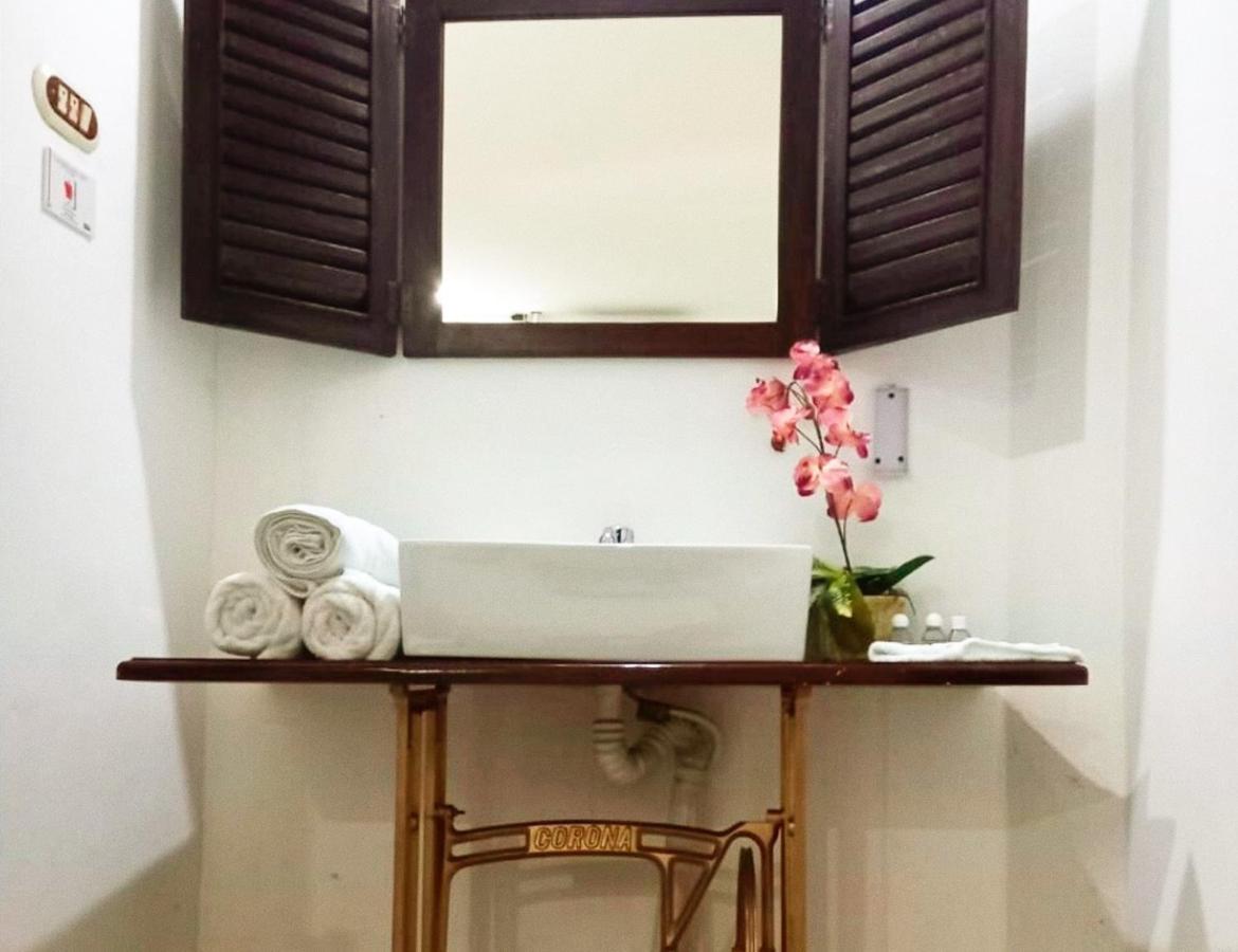 Hostal Las Puertas ซานตา อานา ภายนอก รูปภาพ
